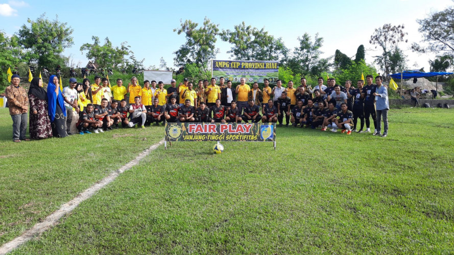 Kejuaraan Sepak Bola AMPG Riau Cup Resmi Dibuka